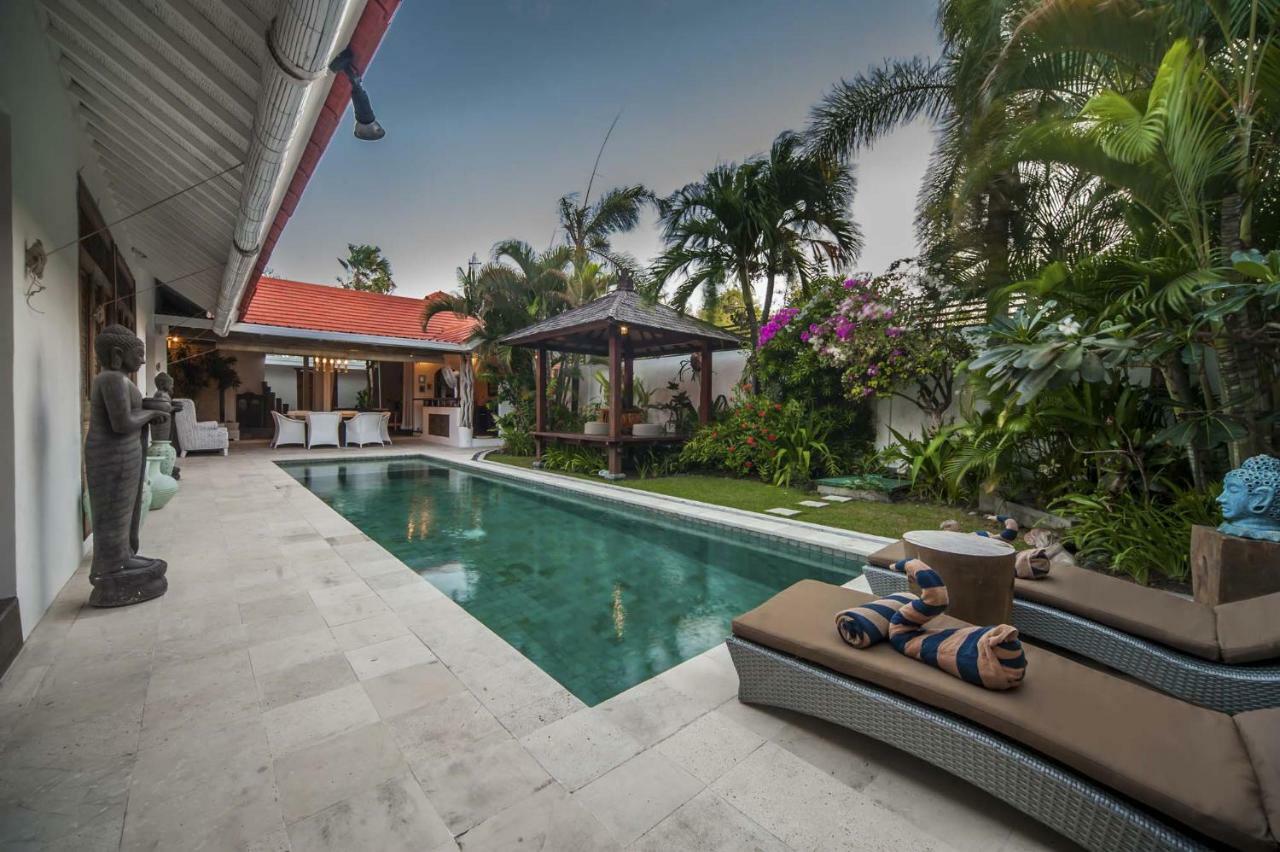 Coco Poco Villa Seminyak ภายนอก รูปภาพ