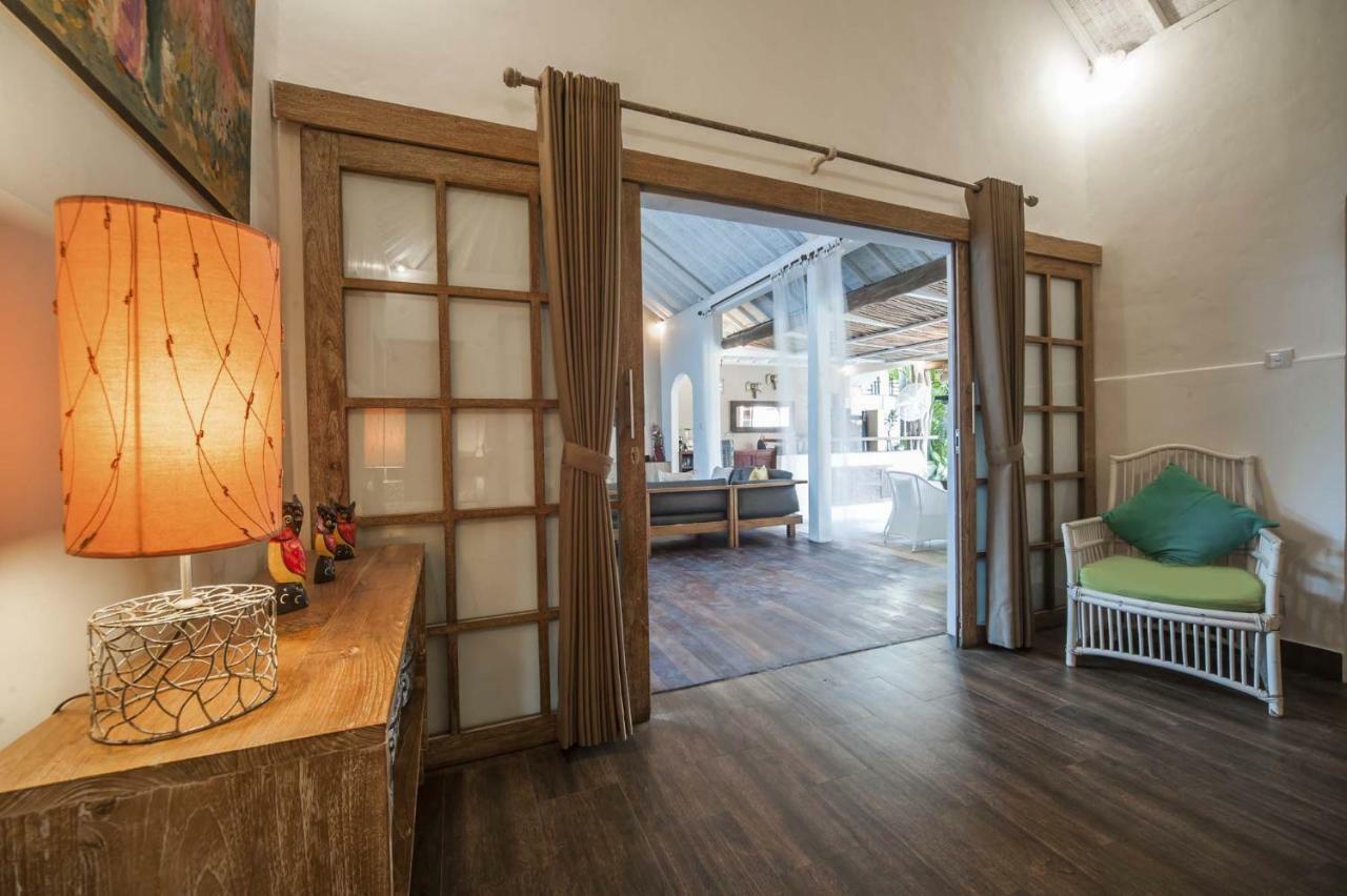 Coco Poco Villa Seminyak ภายนอก รูปภาพ